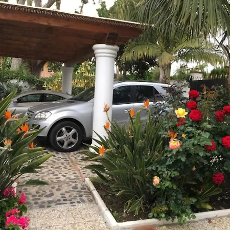 Exclusive Palmeras Puerto Banus With Heated Private Swimming Pool, Marbella, Spain Marbella