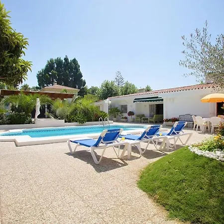 Villa Exclusive Palmeras Puerto Banus With Heated Private Swimming Pool, Marbella, Spain *