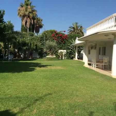 Villa Exclusive Palmeras Puerto Banus With Heated Private Swimming Pool, Marbella, Spain
