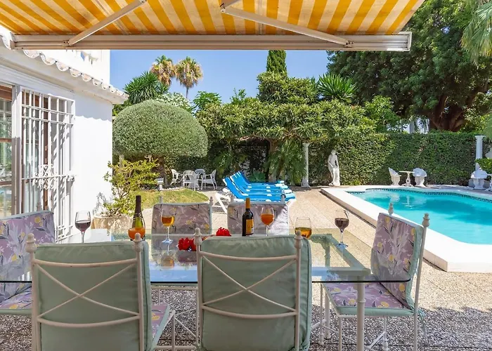 Вилла Exclusive Palmeras Puerto Banus With Heated Private Swimming Pool, Marbella, Spain